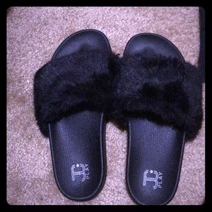 Jc play faux fur slide sandal